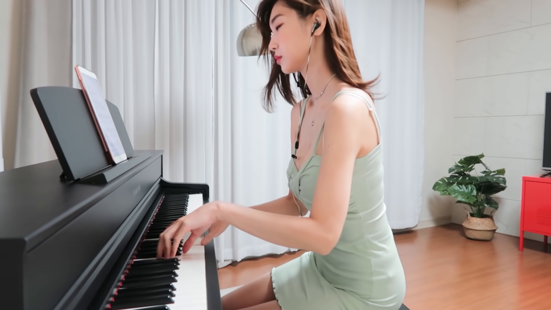 [Goblin] 도깨비 OST - 크러쉬(CRUSH) - Beautiful   piano cover.mp4-0-预览