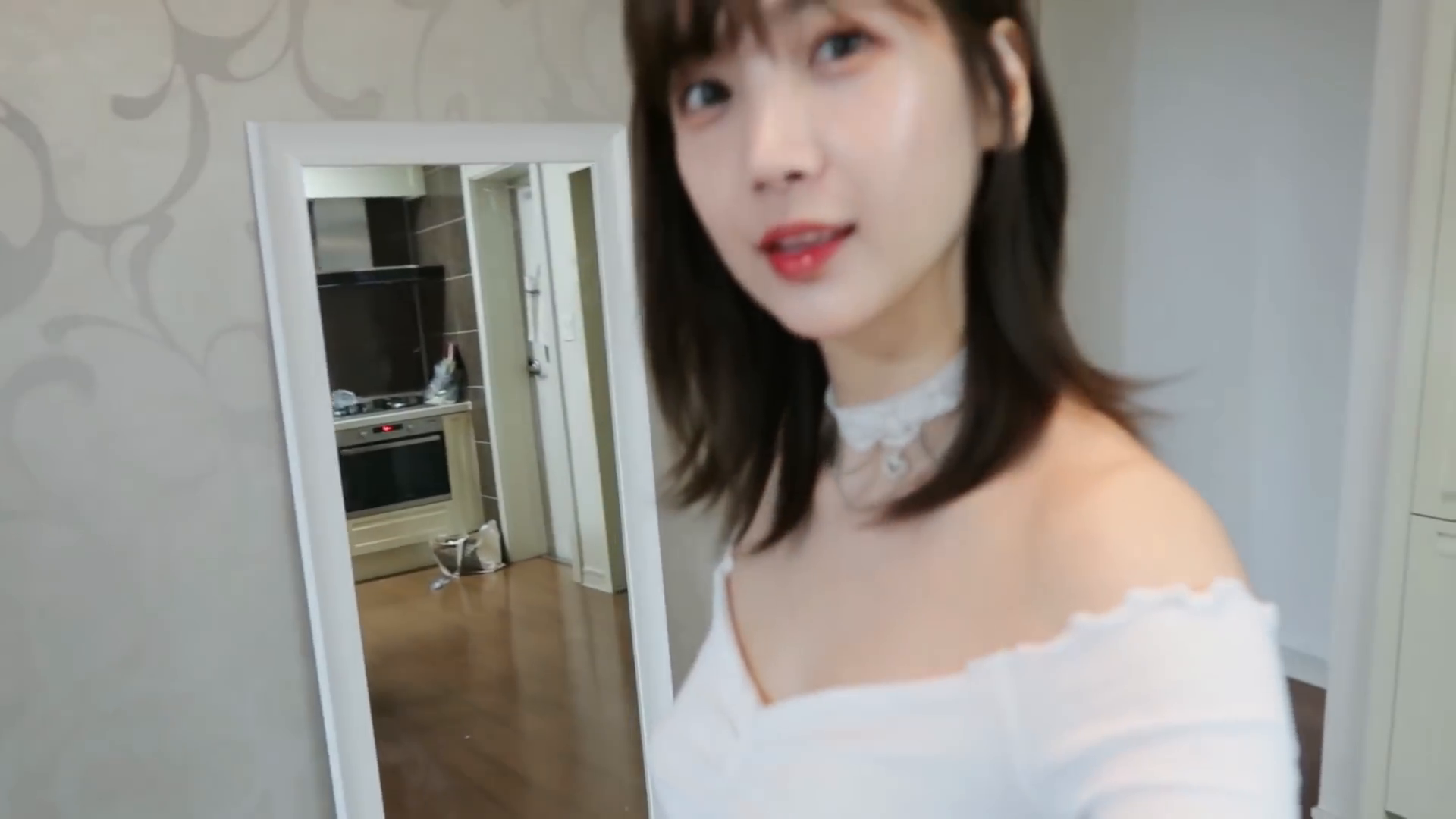 구독자분들이 선물해주신 저의 피아노를 소개합니다 ..^^  야마하clp-645.mp4-2-预览