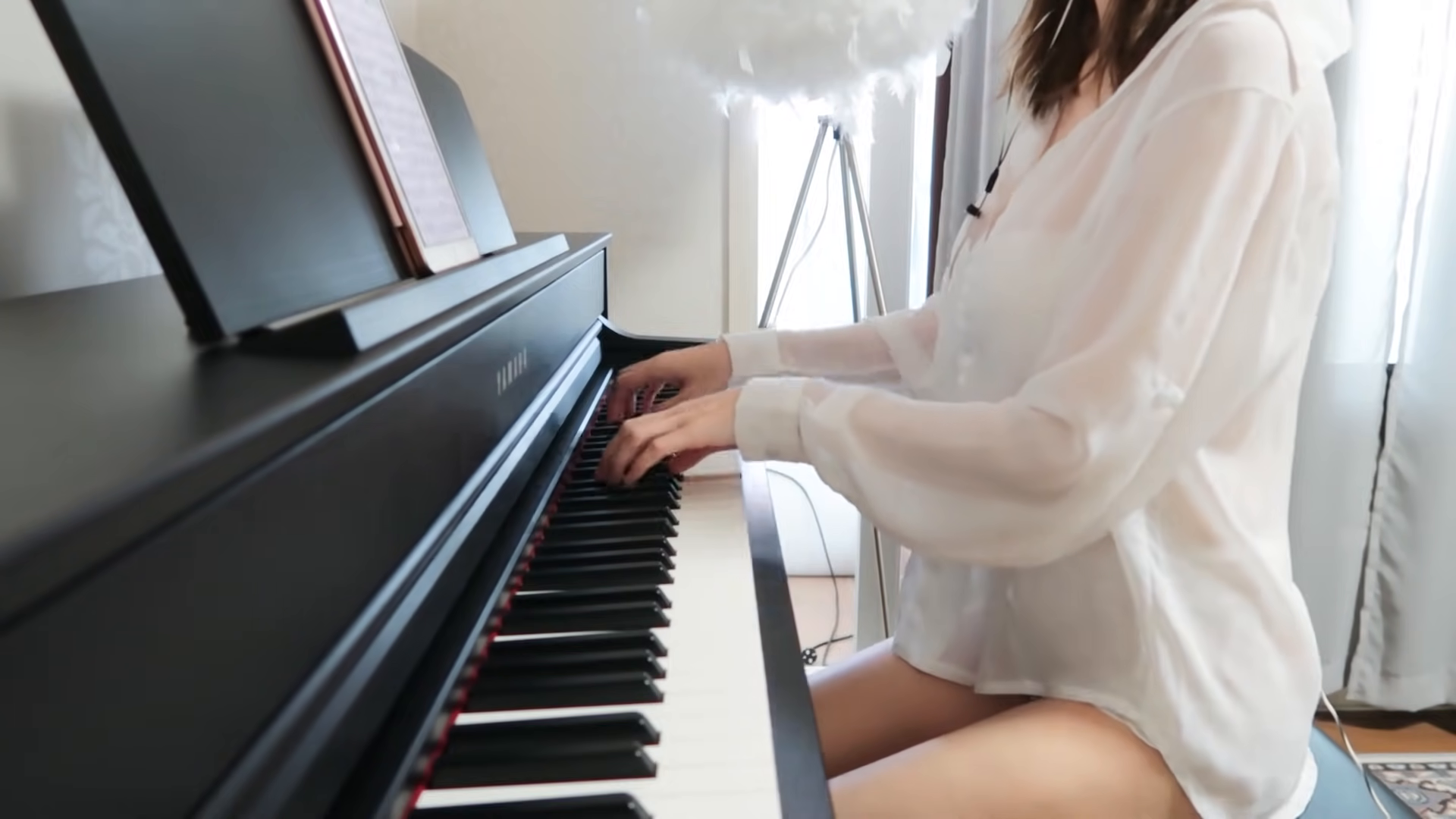 Kiss the rain - Yiruma 이루마   piano + kalimba 피아노+칼림바연주.mp4-2-预览