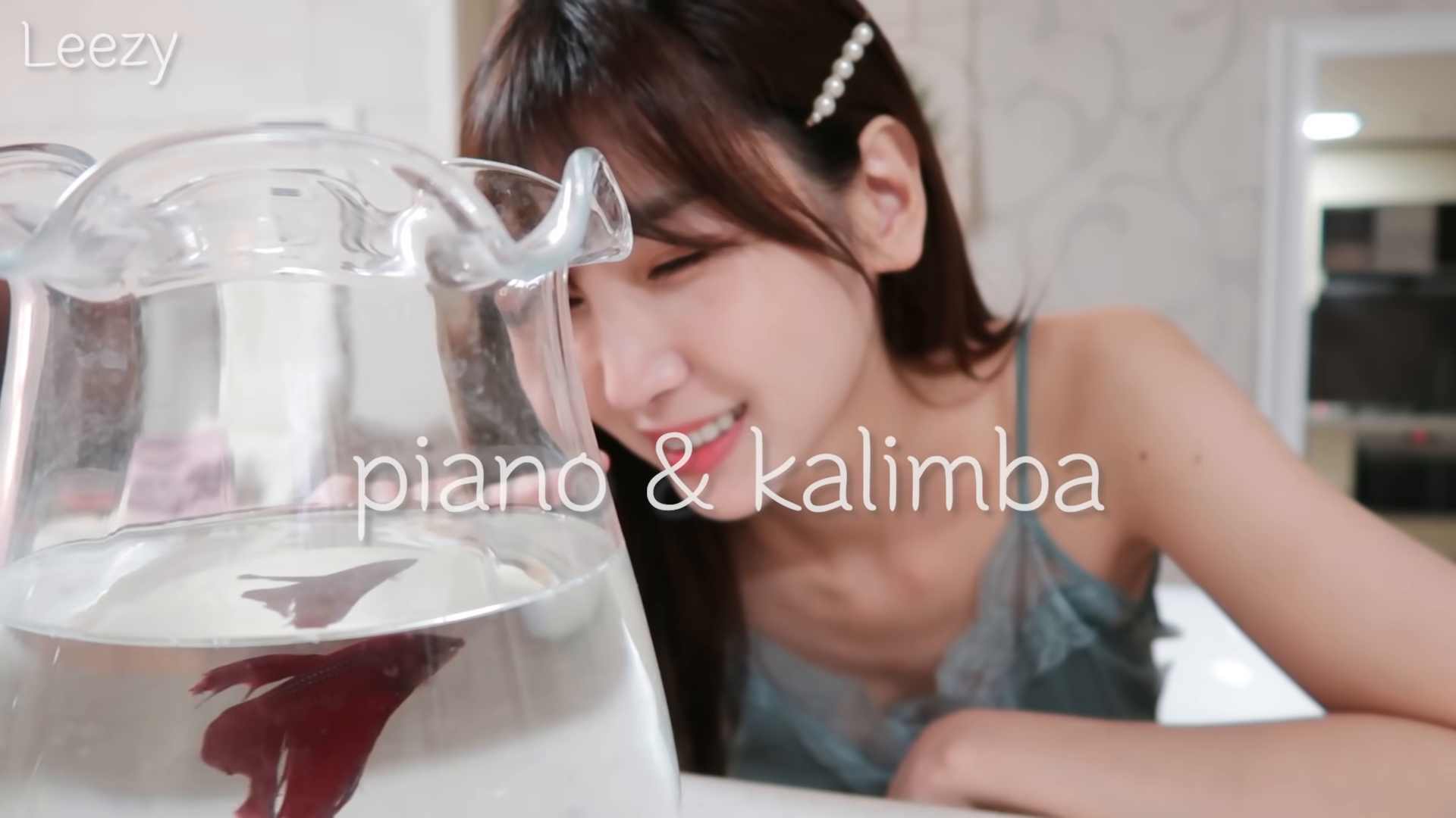 [브람스를 좋아하세요] Schumann (슈만)Traumerei    트로이메라이   piano & kalimba.mp4-1-预览